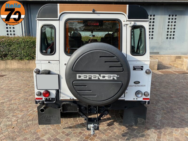 LAND ROVER DEFENDER LIMITAD EDITION "EXPEDITION" N°25/100 2015 - immagine 5